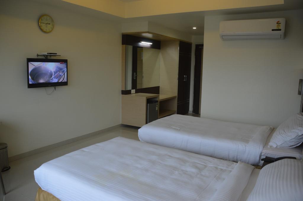 Swagath Grand Suchitra Hotel Hyderabad Quarto foto